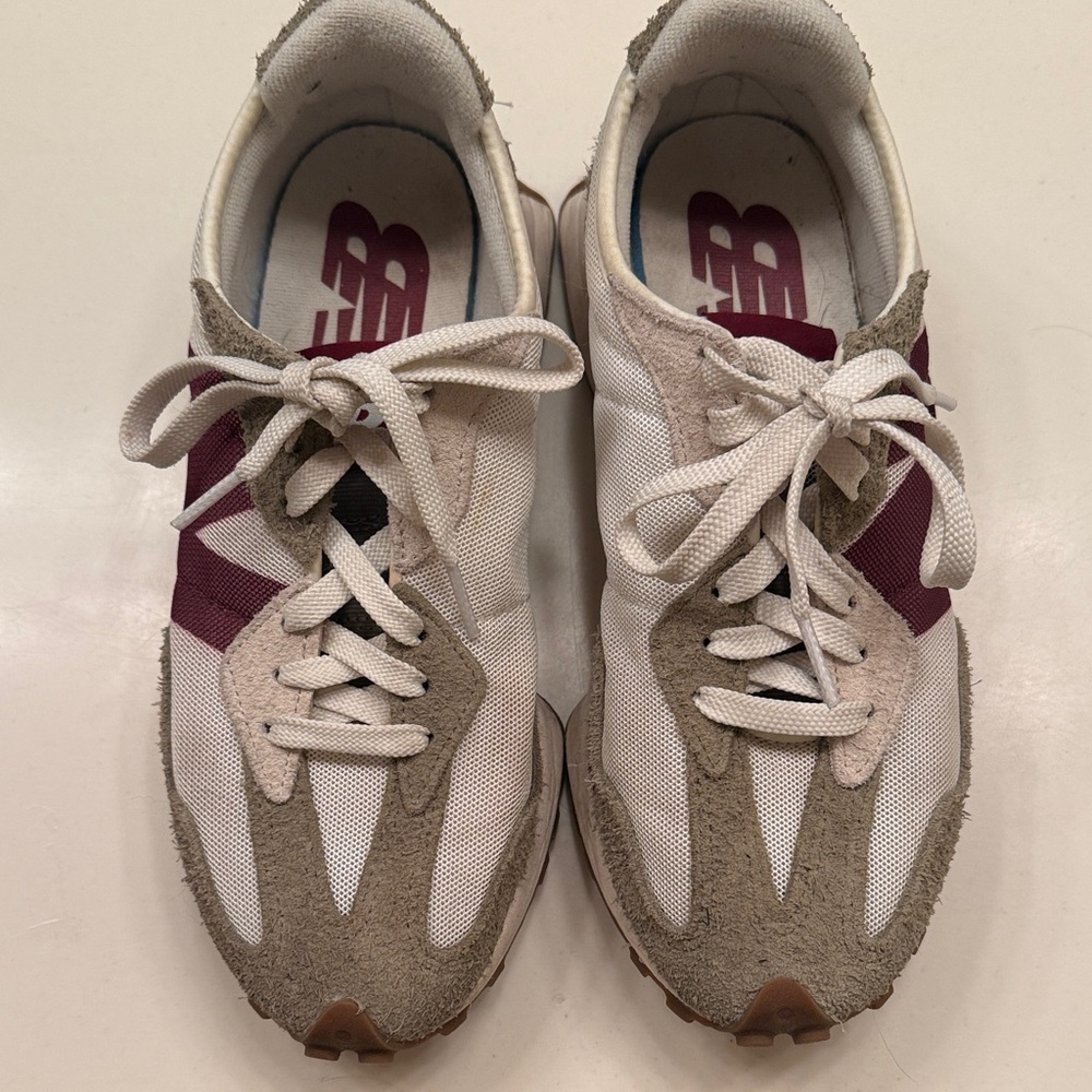 New Balance 327 Men’s/Women's Sneakers in White Greenish Gray and Maroon.